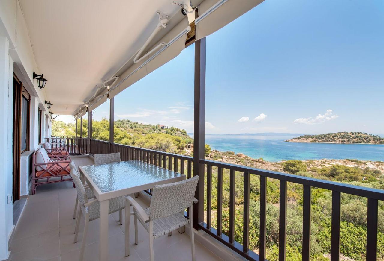 אורמוס פנגיאס Nereus & Oceanus Beachfront Apartments, Lagonisi Beach #Feelslikehome מראה חיצוני תמונה