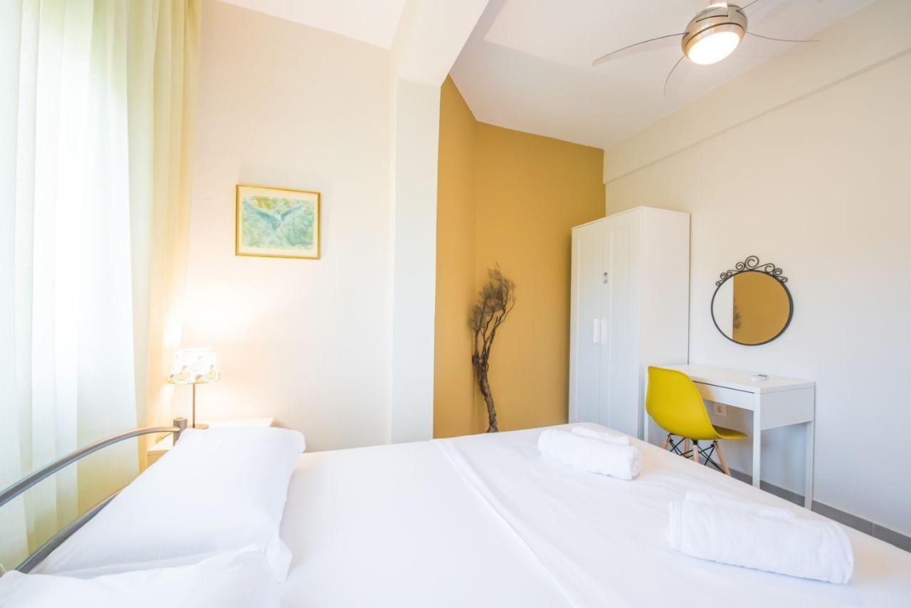 אורמוס פנגיאס Nereus & Oceanus Beachfront Apartments, Lagonisi Beach #Feelslikehome מראה חיצוני תמונה